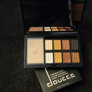 Doucce Freematic Eyeshadow Palette - Gold, Brown, and Black Hues